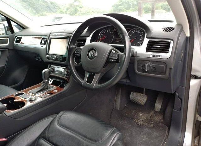 Volkswagen Touarge full