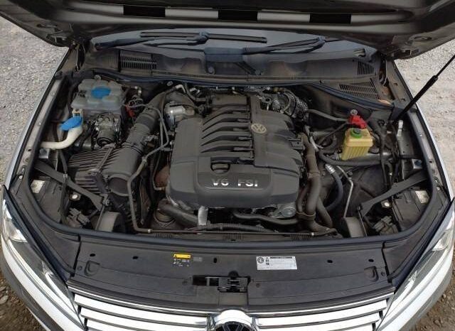 Volkswagen Touarge full