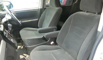 Toyota Voxy (Reserved) full