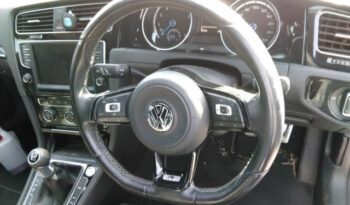 VW Golf 7 R (Reserved) full