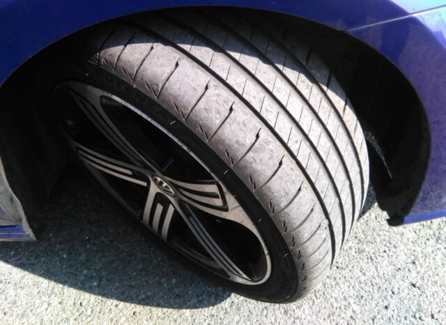 VW Golf 7 R (Reserved) full