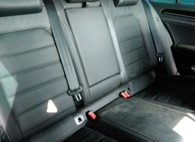 VW Golf 7 R (Reserved) full