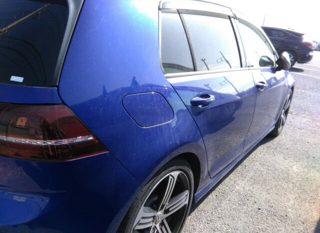 VW Golf 7 R (Reserved) full