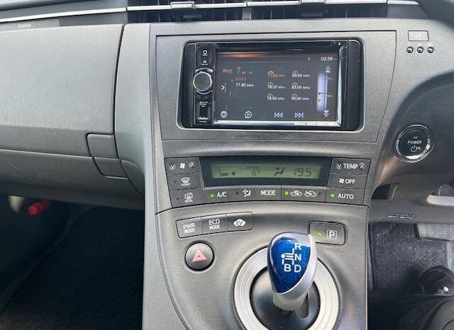 Toyota Prius (Reserved) full