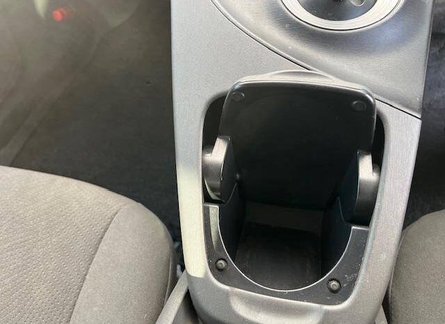 Toyota Prius (Reserved) full
