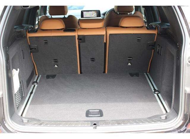 BMW X3 (Reserved) full