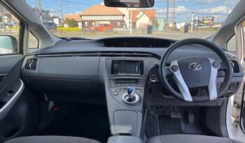 Toyota Prius (Reserved) full
