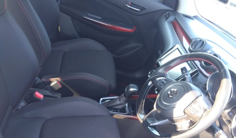 Suzuki Swift Sport full
