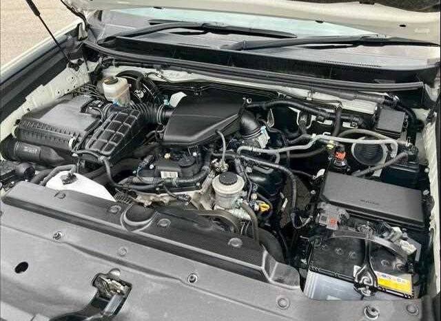 Toyota Land Cruiser Prado (Reserved) full