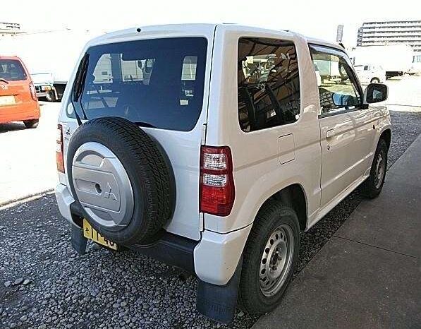 Mitsubishi Pajero Mini full