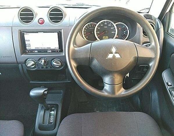 Mitsubishi Pajero Mini full