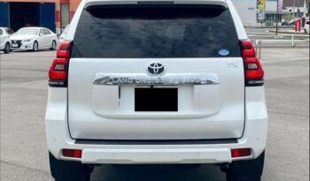 Toyota Land Cruiser Prado (Reserved) full