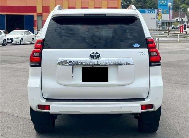 Toyota Land Cruiser Prado (Reserved) full