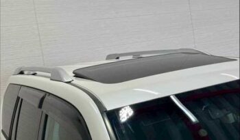 Toyota Land Cruiser Prado (Reserved) full