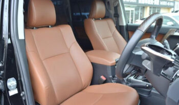 Toyota Land Cruiser Prado (Reserved) full