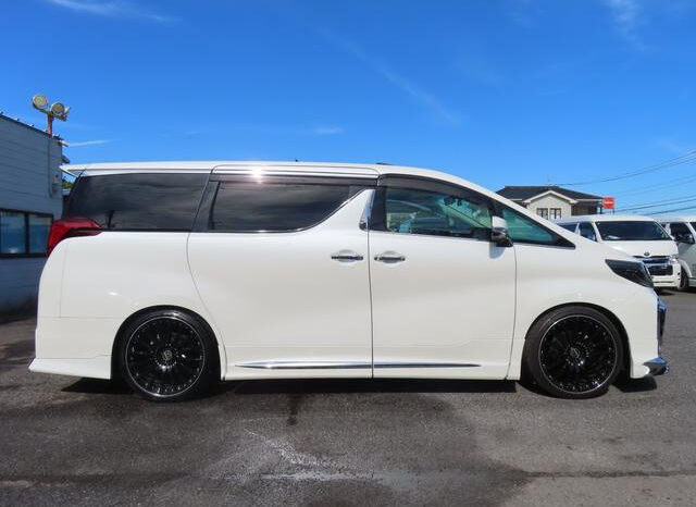 Toyota Alphard 2018 (Reserved) full