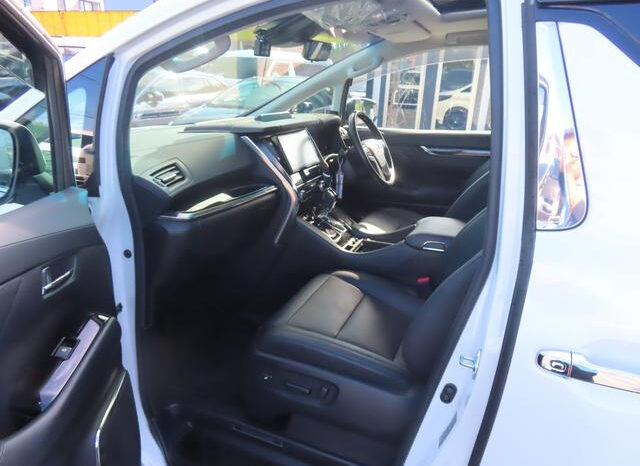 Toyota Alphard 2018 (Reserved) full