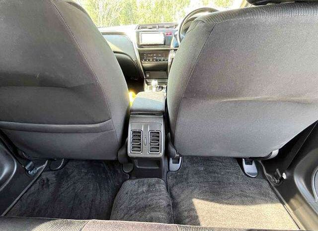 Honda Grace full