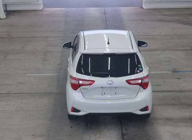 Toyota Vitz full