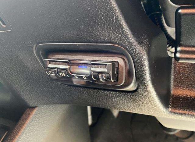Honda Vezel (Reserved) full