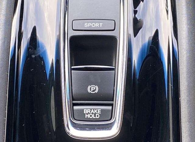 Honda Vezel (Reserved) full
