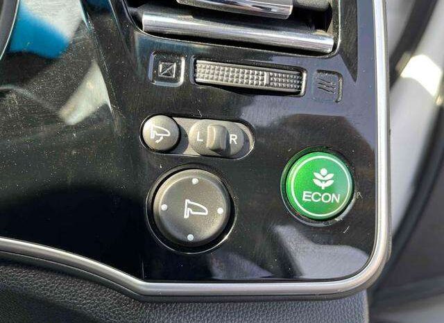 Honda Grace full