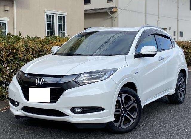 Honda Vezel (Reserved) full