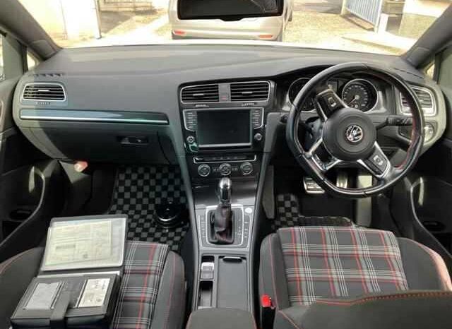 Volkswagen Golf 7 GTI full