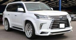 Lexus LX570 (Reserved)
