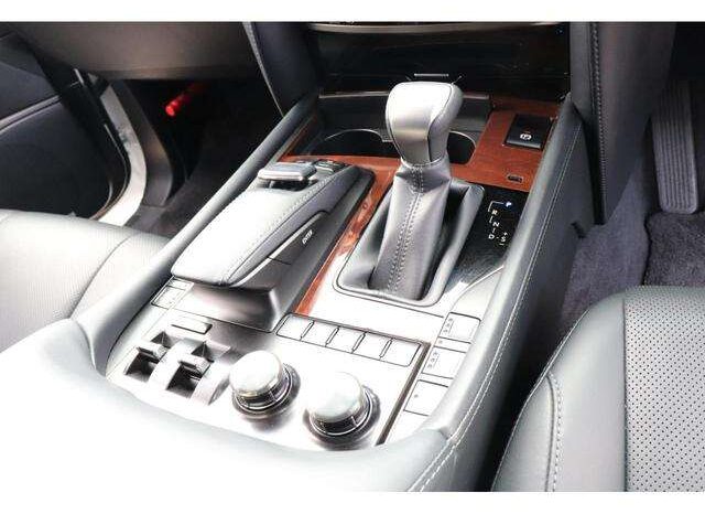 Lexus LX570 (Reserved) full