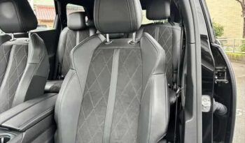 Peugeot 5008 (Reserved) full