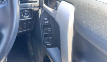 Toyota Land Cruiser Prado full
