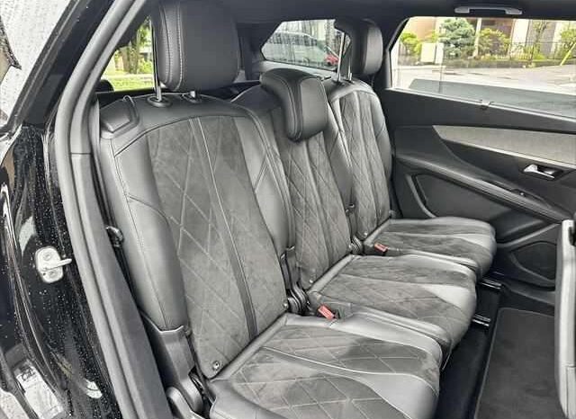 Peugeot 5008 (Reserved) full