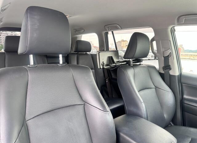 Toyota Land Cruiser Prado full