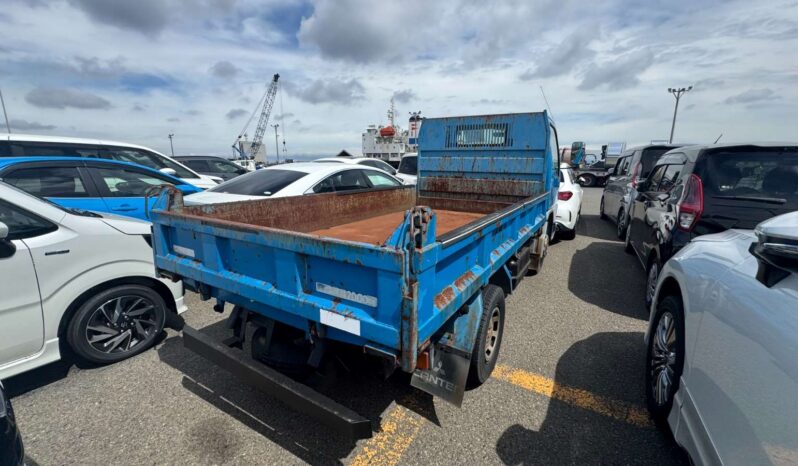 Mitsubishi Canter Dump Truck full