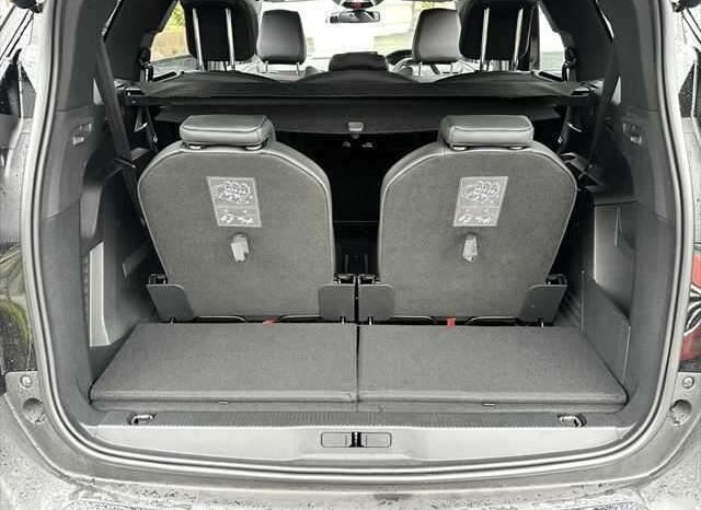 Peugeot 5008 (Reserved) full