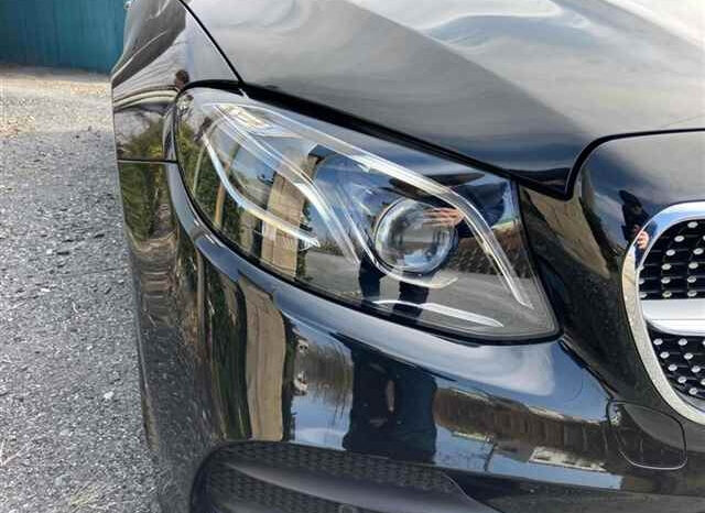 MERCEDES BENZ E CLASS (Reserved) full