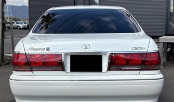 Toyota Crown Athlete  (Reserved) full