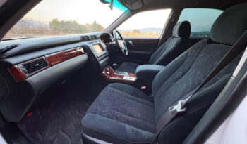 Toyota Crown Athlete  (Reserved) full