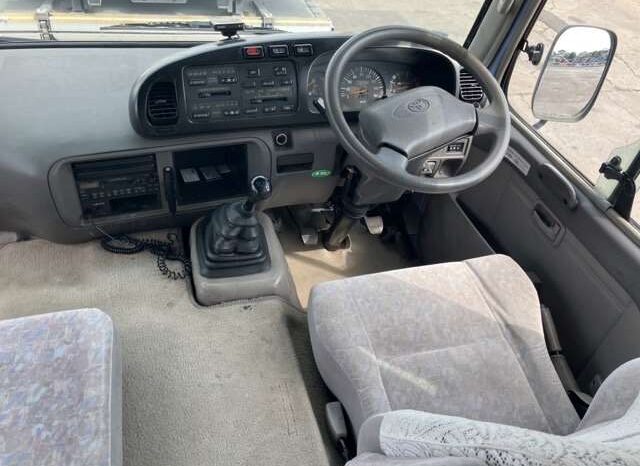 Toyota Coaster full