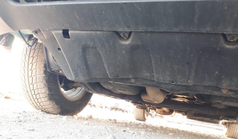 Toyota Harrier 2004 full