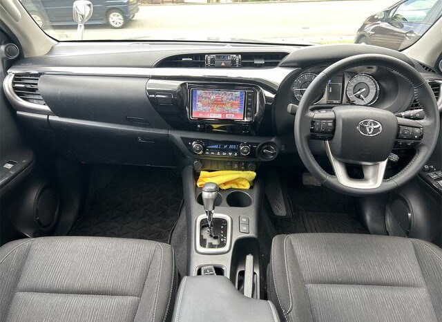 Toyota Hilux 2022 (Reserved) full