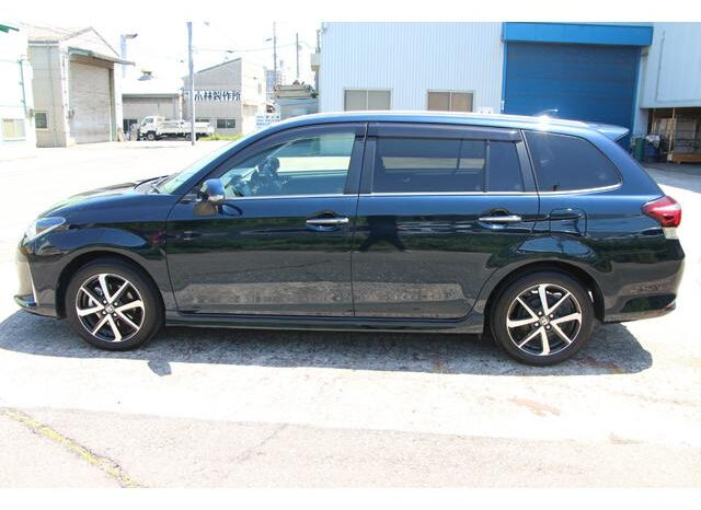Toyota Corolla Fielder (Sold) full