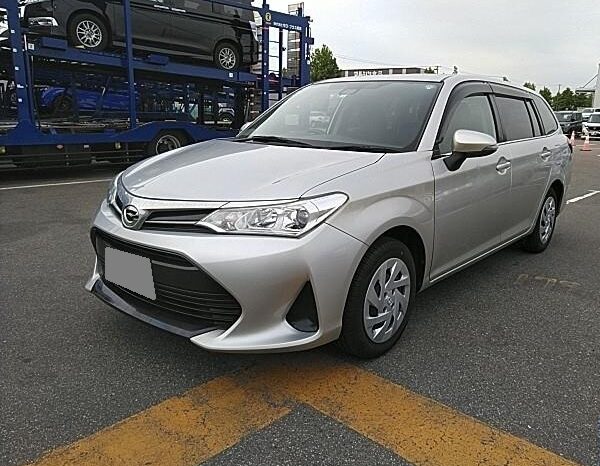 Toyota Corolla Fielder  (Reserved) full