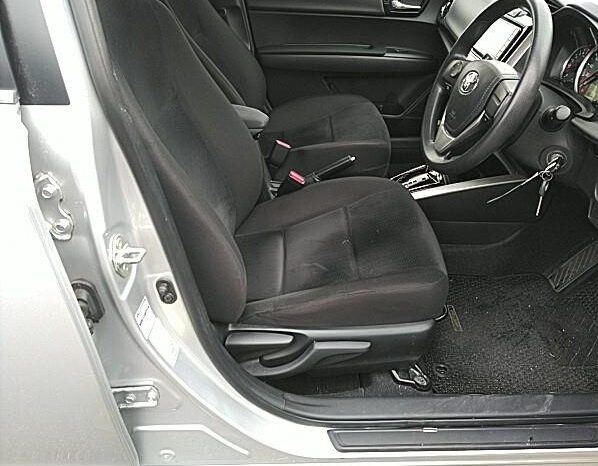 Toyota Corolla Fielder  (Reserved) full