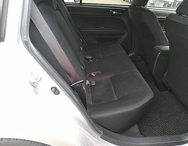 Toyota Corolla Fielder  (Reserved) full