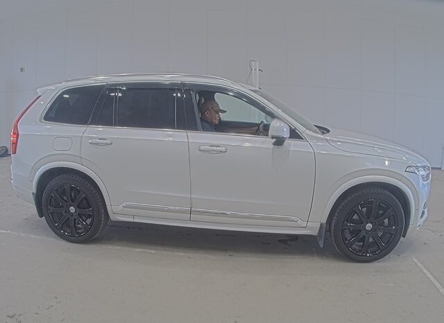 Volvo XC90   (Reserved) full