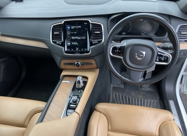 Volvo XC90   (Reserved) full