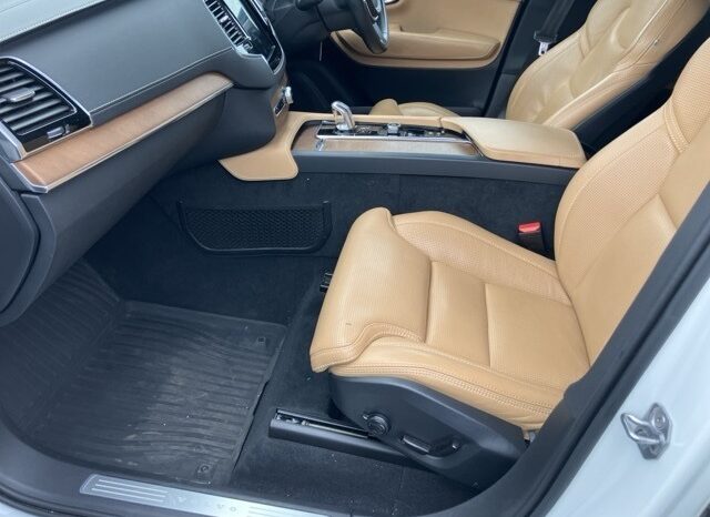 Volvo XC90   (Reserved) full