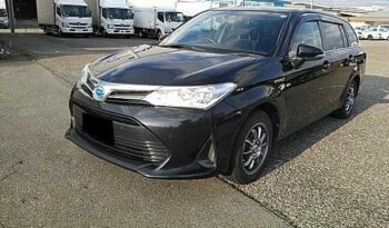 Toyota Corolla Fielder (Reserved) full